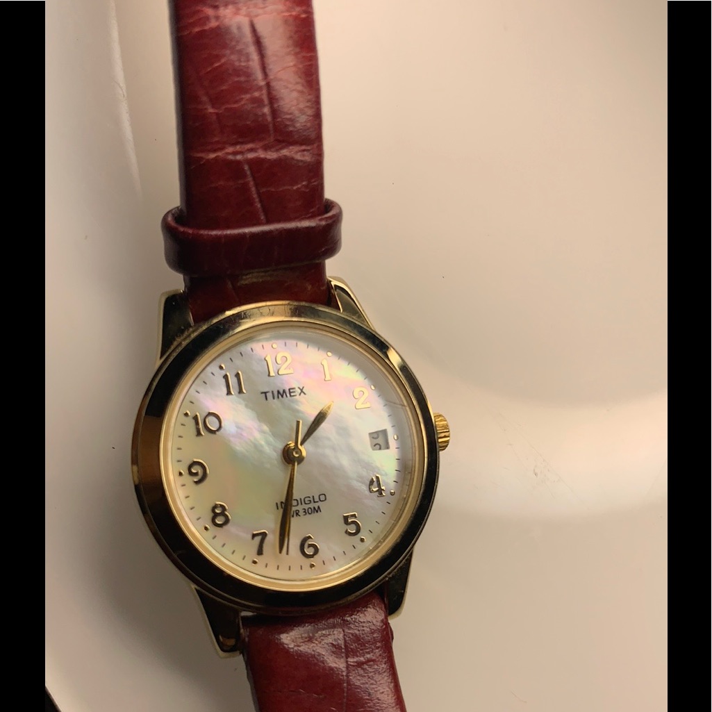 Rare Timex Indiglo Gold Date Water Resist